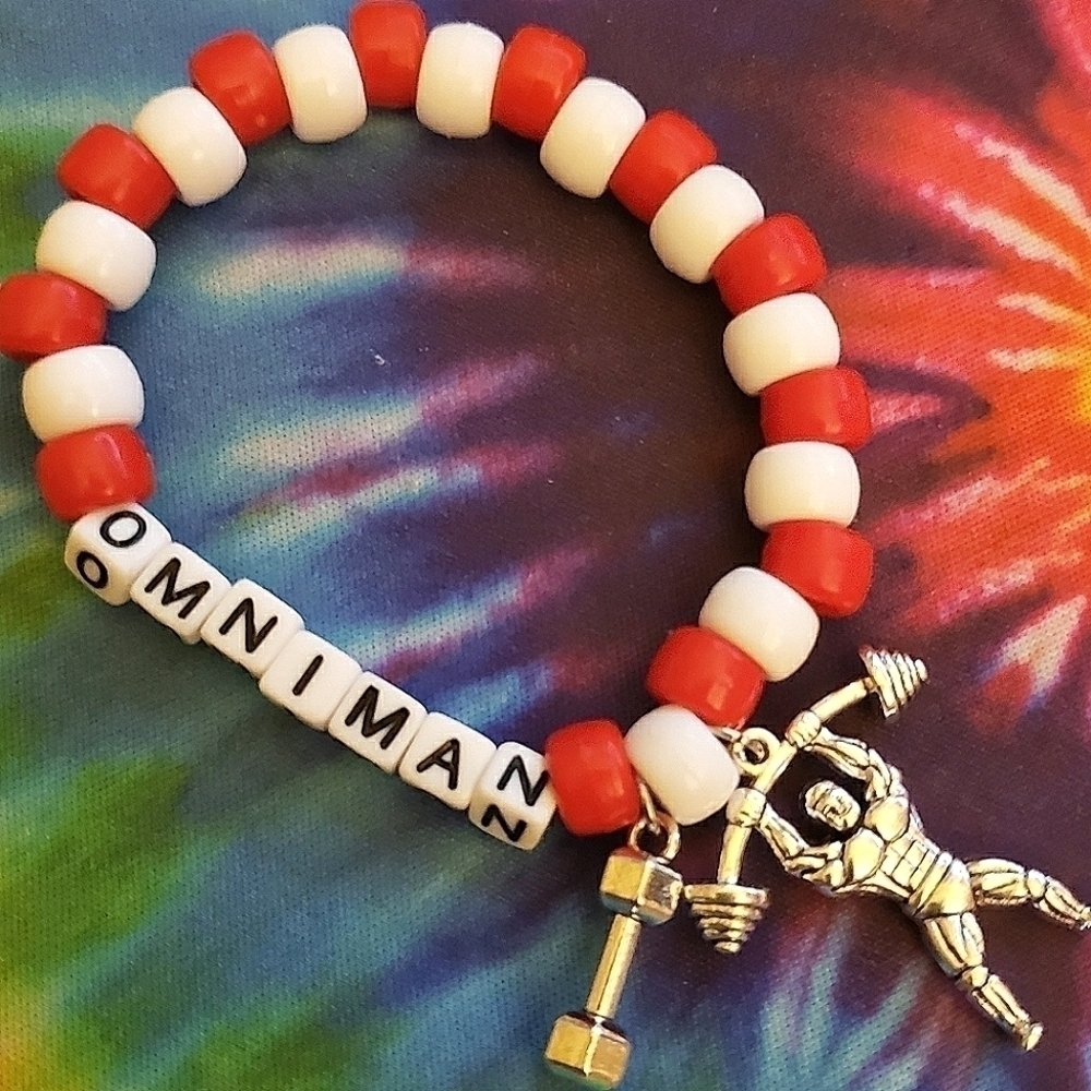 Handmade Marvel Legends: Invincible Omin-Man Kandi Bracelet